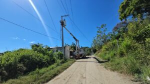 EDENORTE fortalece servicio eléctrico en La Rosa Alta con inversión superior a RD$2.2 millones 