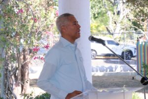 Residentes de La Trinitaria agradecen a Andrés Cueto por hacer realidad el servicio continuo de agua potable