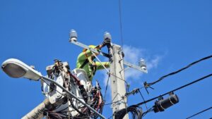 EDENORTE impulsa obras de modernización eléctrica con inversión de RD$38.7 millones para beneficiar a más de 800 clientes en el Cibao